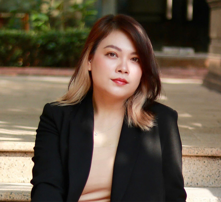 Portait photo of Michelle Cao