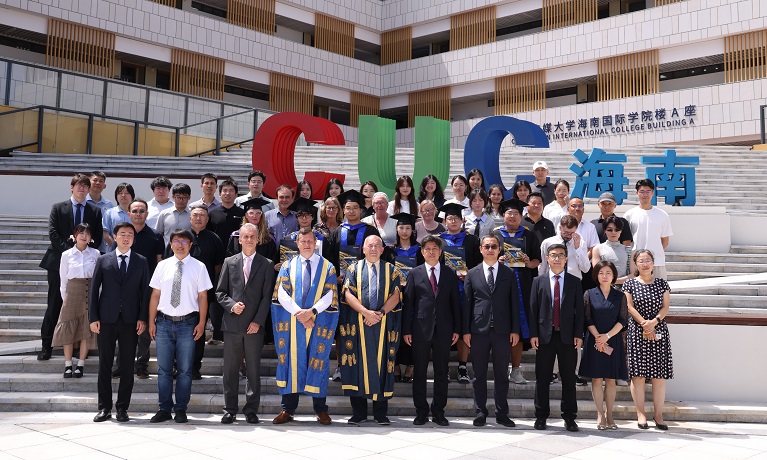 The first graduates at the Communication University of China – Coventry College